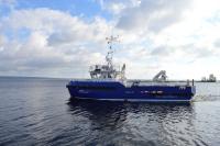 Pilot boat with ice reinforcement 