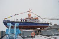 Working boat with ice reinforcement 