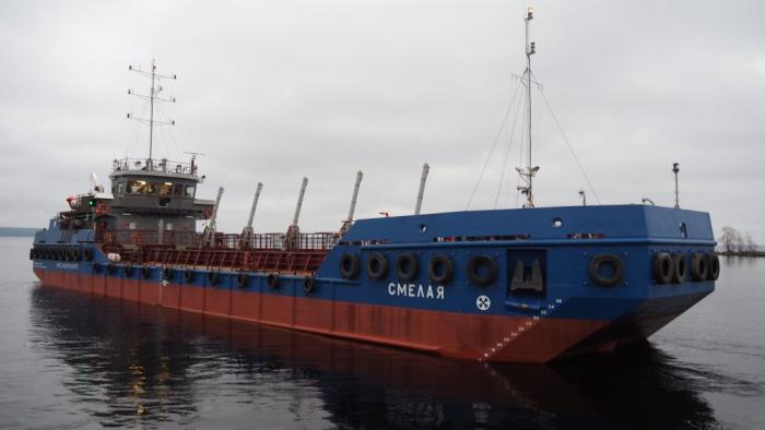 Самоходная грунтоотвозная шаланда проекта НВ-600 «Смелая»