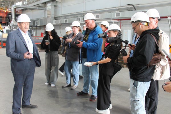 Участники пресс-тура «Путешествие в науку. Карелия» посетили Онежский судостроительно-судоремонтный завод