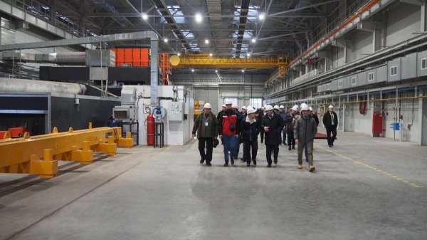 Участники программы «Герои Карелии» на Онежском судостроительно-судоремонтном заводе