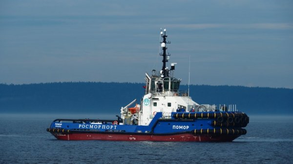 Onega Shipbuilding and Ship Repair Plant handed over to the customer the azimuthal tug of the ASD 3413 Ice Arc5 project 